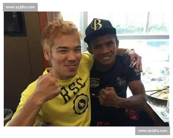 崔洪万对阵一龙跨级别对决引爆武林风格斗争议力量与技巧的巅峰碰撞全网热议